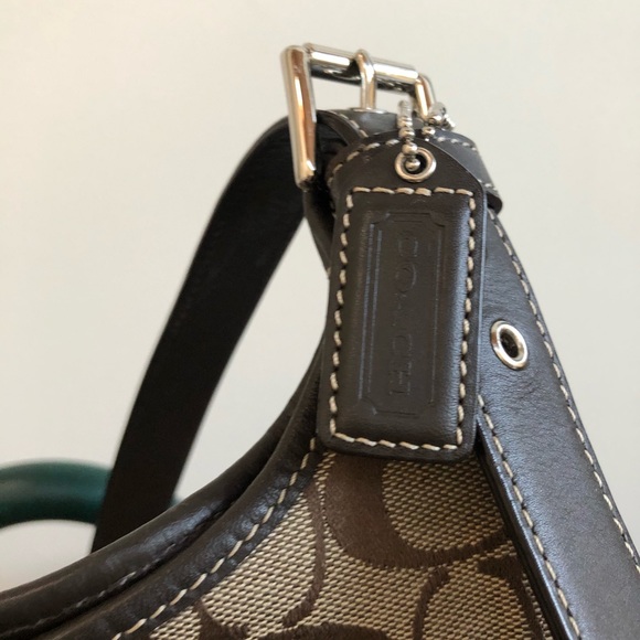 Coach cross body purse - Picture 3 of 7